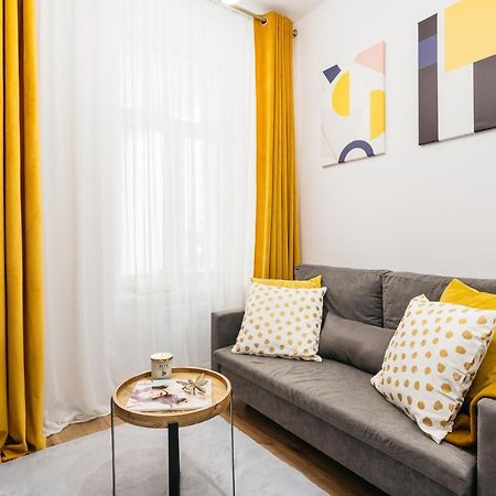 Apartament Orzeszkowa - Loftaffair Kraków Exteriör bild