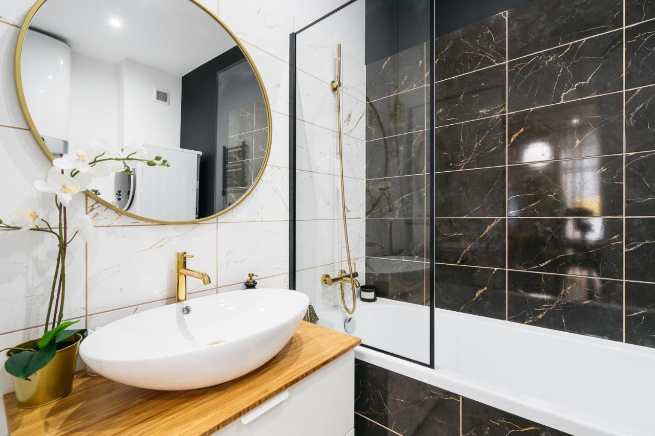 Apartament Orzeszkowa - Loftaffair Kraków Exteriör bild