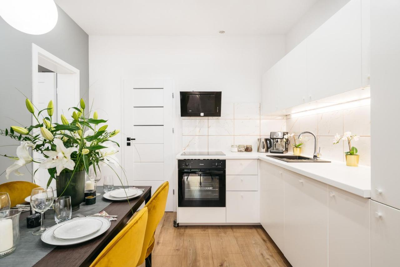 Apartament Orzeszkowa - Loftaffair Kraków Exteriör bild