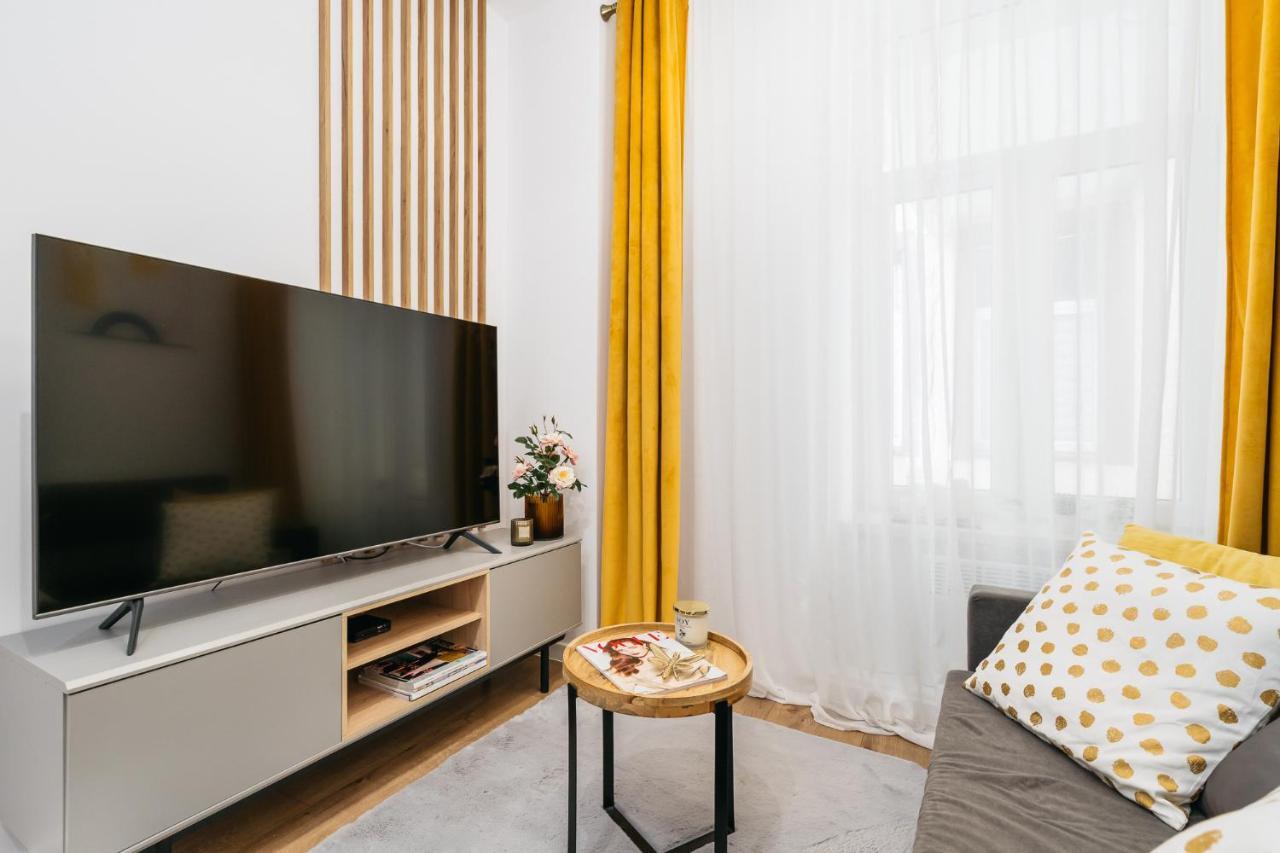 Apartament Orzeszkowa - Loftaffair Kraków Exteriör bild